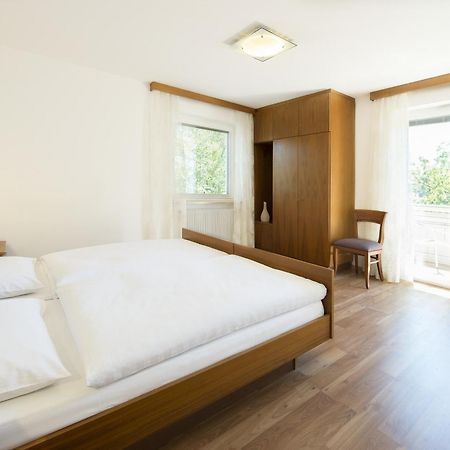 Pension Etschland Tirolo Habitación foto