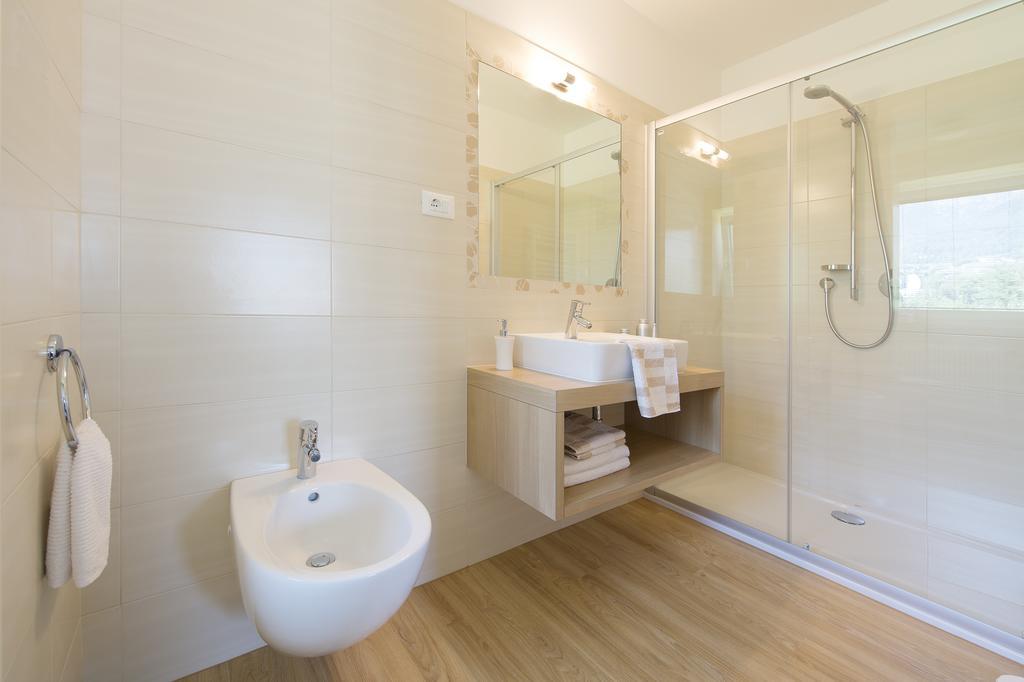 Pension Etschland Tirolo Habitación foto